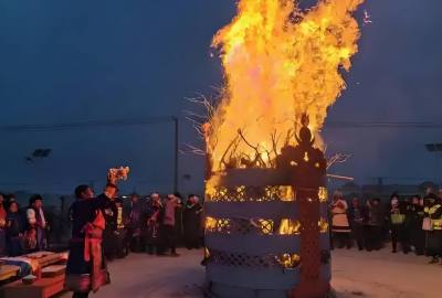 祭火（乌珠穆沁祭火）